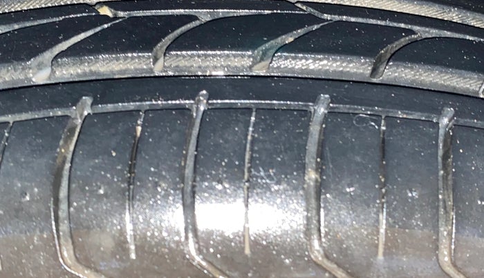 2019 KIA SELTOS GTX 1.4 PETROL, Petrol, Manual, 44,386 km, Right Rear Tyre Tread