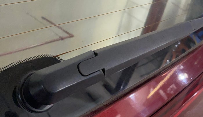 2021 KIA SONET GTX PLUS 1.5 AT, Diesel, Automatic, 39,245 km, Rear Wiper