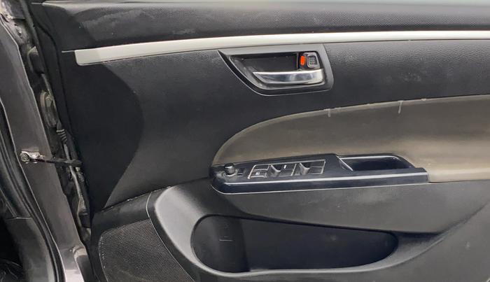2017 Maruti Swift VDI, Diesel, Manual, 63,742 km, Driver Side Door Panels Control
