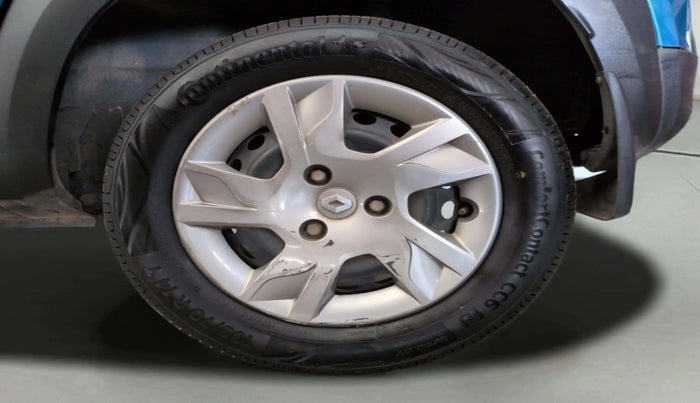 2021 Renault Kwid RXT 1.0 (O), Petrol, Manual, 55,870 km, Left Rear Wheel