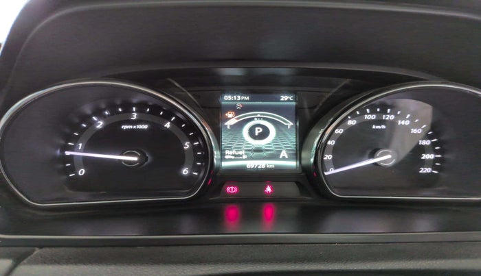 2018 Tata Hexa XTA 4X2 6 STR, Diesel, Automatic, 69,728 km, Odometer Image