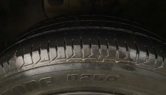 2018 Hyundai Elite i20 ASTA 1.2, Petrol, Manual, 38,558 km, Left Front Tyre Tread