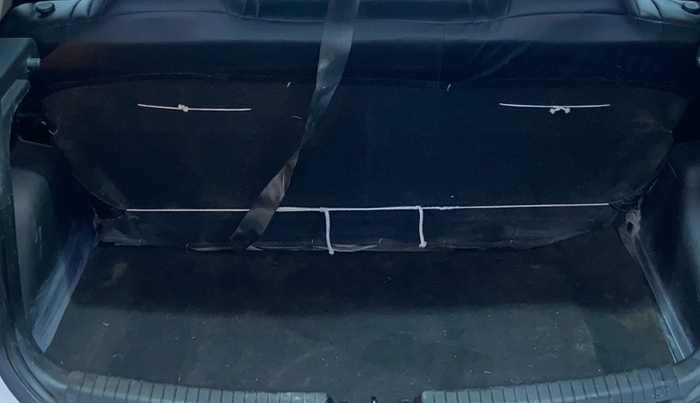 2016 Hyundai Grand i10 ASTA 1.2 KAPPA VTVT, Petrol, Manual, 61,032 km, Boot Inside