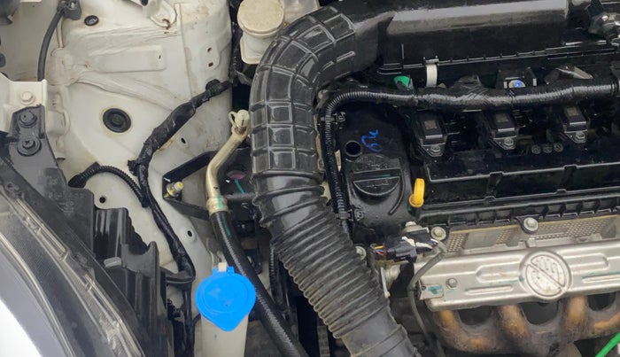 2022 Maruti Swift ZXI PLUS DUAL TONE, Petrol, Manual, 63,386 km, Engine View - Right