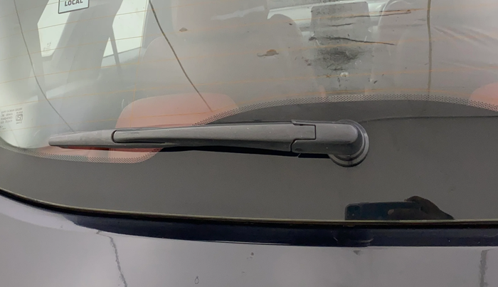 2023 Tata Safari XZ PLUS 2.0L RED DARK EDITION 6 STR MT, Diesel, Manual, 53,078 km, Rear Wiper