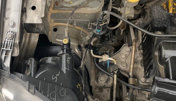 2016 Renault Kwid RXT 0.8, Petrol, Manual, 65,900 km, Engine View - Right