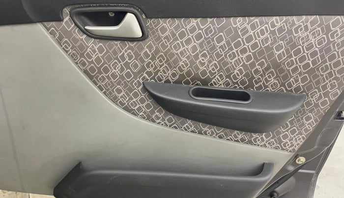 2018 Maruti Alto 800 LXI O, Petrol, Manual, 53,188 km, Driver Side Door Panels Control