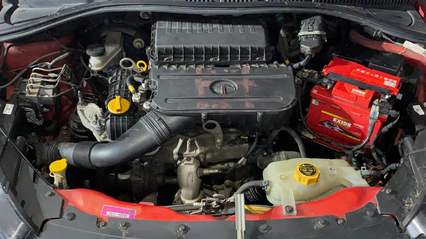2022 Tata TIAGO NRG XZ AMT, Petrol, Automatic, 26,962 km, Engine View