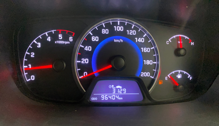 2015 Hyundai Grand i10 SPORTZ 1.1 CRDI, Diesel, Manual, 96,415 km, Odometer Image