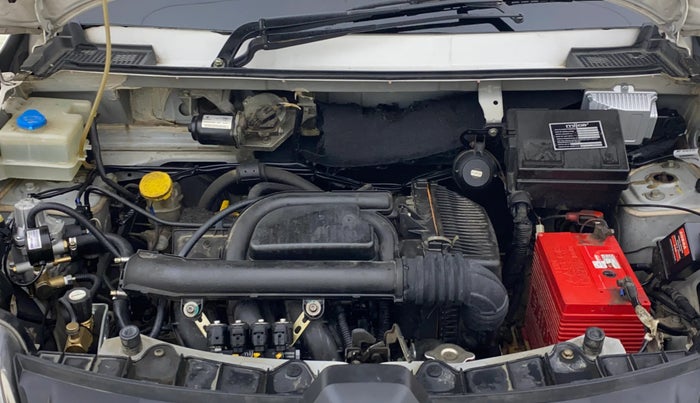 2015 Renault Kwid RXL, CNG, Manual, 49,363 km, Engine View