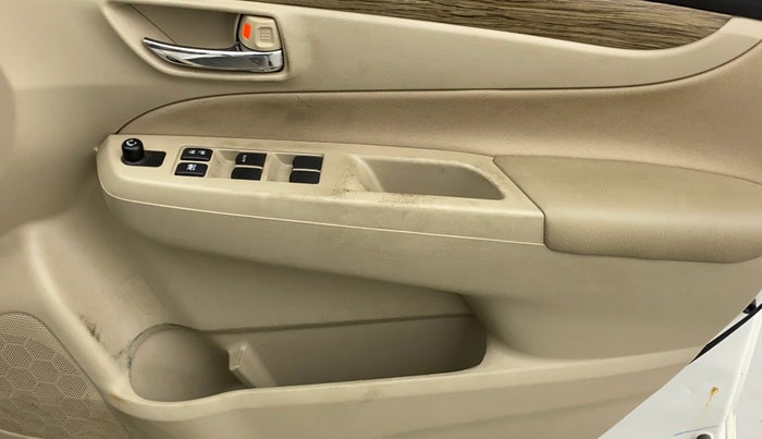 2024 Maruti Ciaz SIGMA 1.5 SHVS MT  PETROL, Petrol, Manual, 12,545 km, Driver Side Door Panels Control