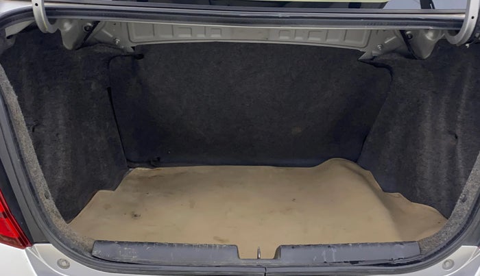 2017 Honda Amaze 1.2L I-VTEC S, Petrol, Manual, 71,669 km, Boot Inside