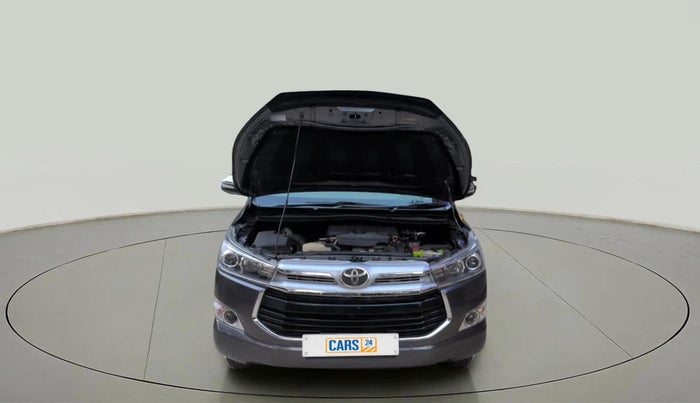 2017 Toyota Innova Crysta 2.4 ZX 7 STR, Diesel, Manual, 72,251 km, Open Bonet