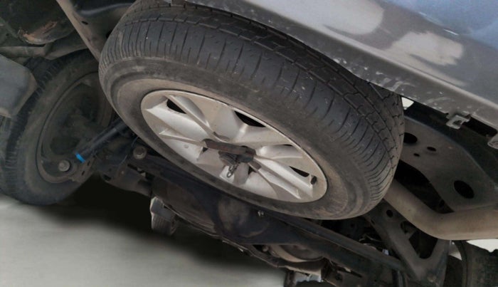 2017 Toyota Innova Crysta 2.4 ZX 7 STR, Diesel, Manual, 72,251 km, Spare Tyre