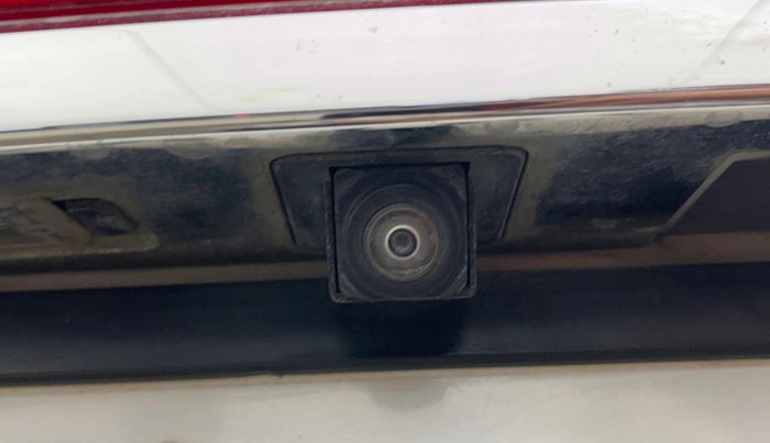 2020 MG HECTOR SHARP 2.0 DIESEL, Diesel, Manual, 1,09,948 km, Parking Camera