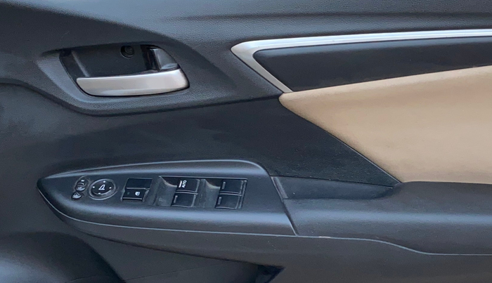 2015 Honda Jazz 1.2L I-VTEC V, Petrol, Manual, 89,883 km, Driver Side Door Panels Control