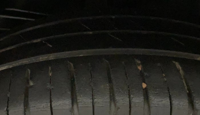 2022 Tata PUNCH ADVENTURE MT, Petrol, Manual, 43,607 km, Right Rear Tyre Tread