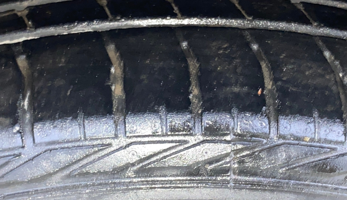 2018 Tata NEXON XZA PLUS PETROL, Petrol, Automatic, 34,498 km, Left Front Tyre Tread