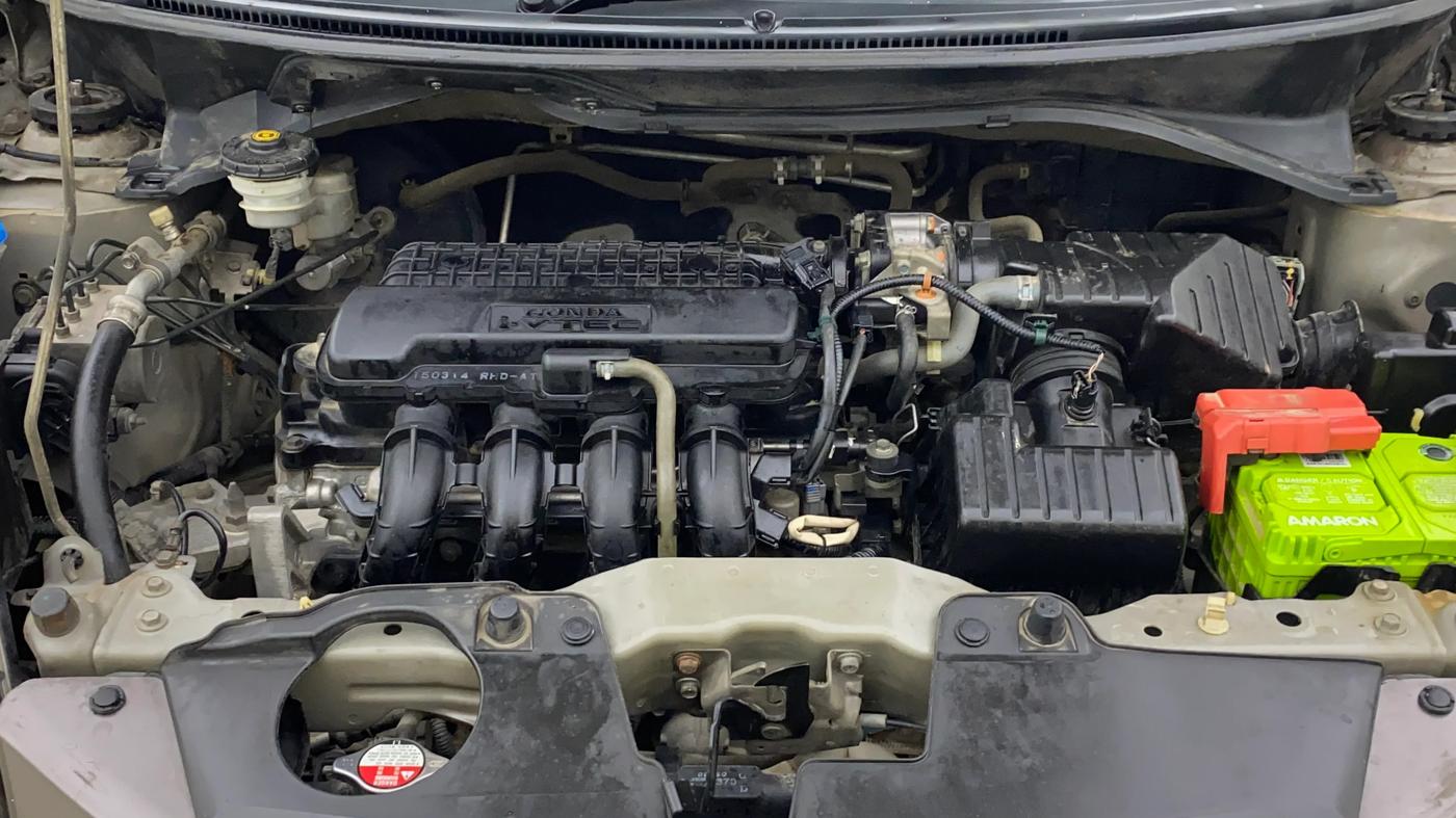 2015 Honda Brio VX AT, Petrol, Automatic, 74,675 km, Engine View