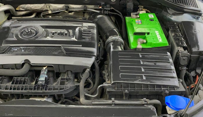 2018 Skoda Octavia L&K 1.8 TSI AT, Petrol, Automatic, 50,087 km, Engine View - Left