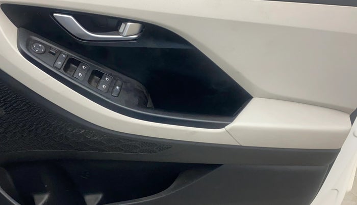 2021 Hyundai Creta S 1.5 PETROL, Petrol, Manual, 55,869 km, Driver Side Door Panels Control