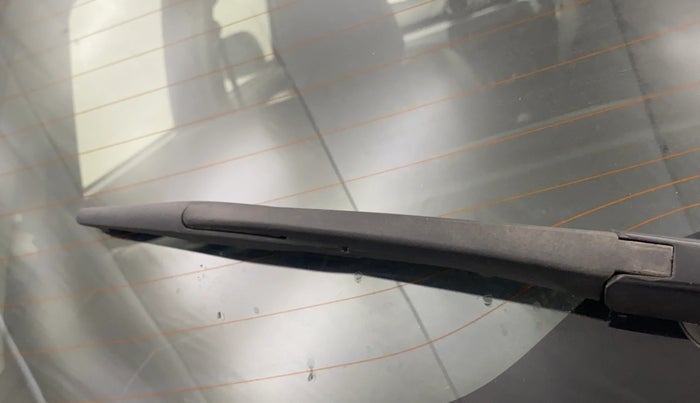 2018 Maruti Swift ZDI AMT, Diesel, Automatic, 98,077 km, Rear Wiper