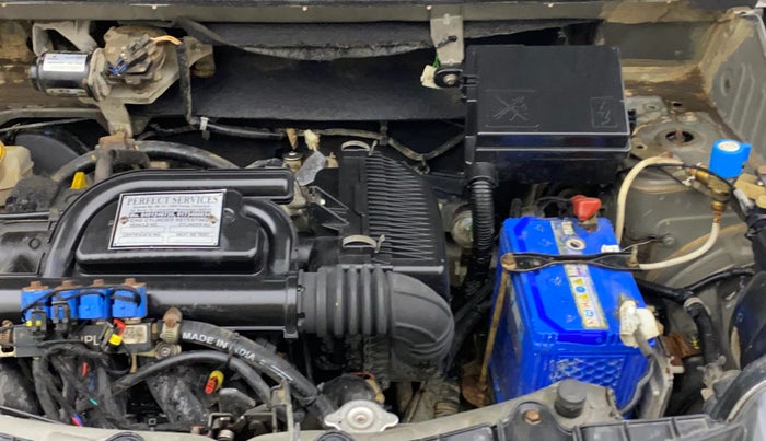 2018 Renault Kwid RXT 1.0, CNG, Manual, 57,393 km, Engine View - Left