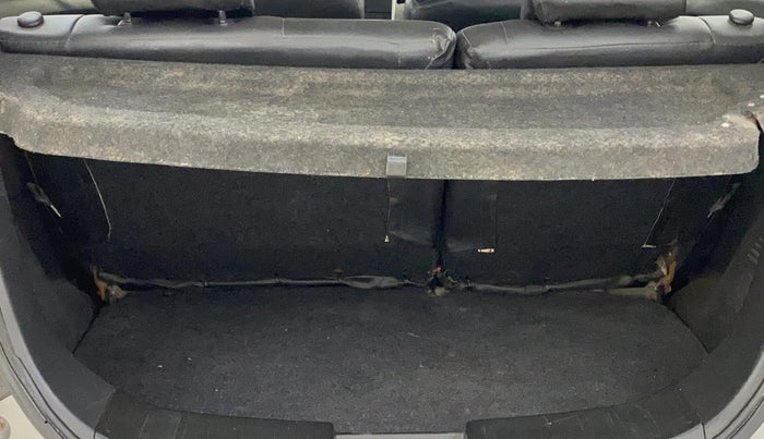 2016 Maruti Wagon R 1.0 VXI AMT, Petrol, Automatic, 41,228 km, Boot Inside