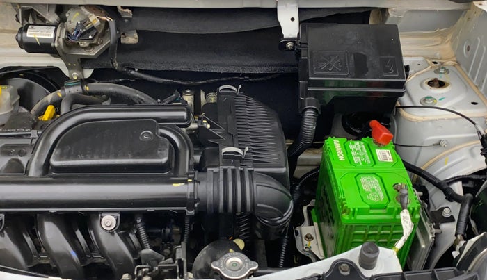 2017 Renault Kwid RXL, Petrol, Manual, 66,930 km, Engine View - Left