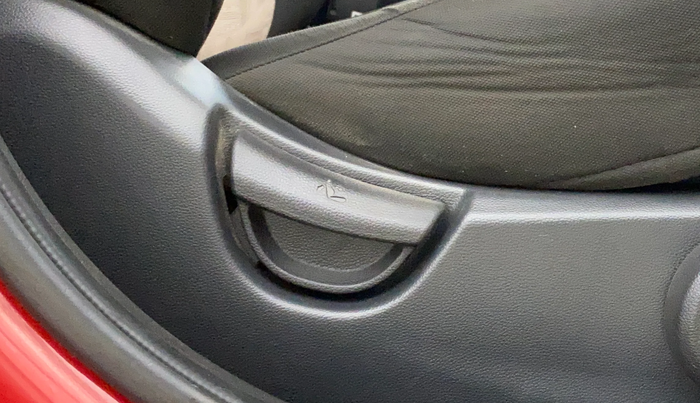 2015 Hyundai Xcent S 1.2, Petrol, Manual, 57,648 km, Driver Side Adjustment Panel