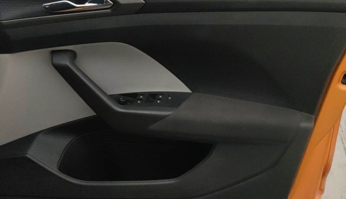 2021 Skoda KUSHAQ AMBITION 1.0L TSI AT, Petrol, Automatic, 49,856 km, Driver Side Door Panels Control