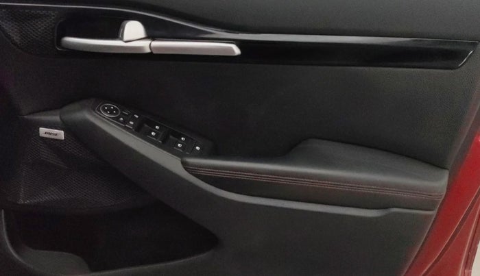 2020 KIA SELTOS GTX PLUS DCT 1.4 PETROL, Petrol, Automatic, 52,498 km, Driver Side Door Panels Control