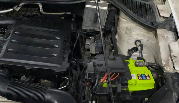 2021 Volkswagen Vento HIGHLINE 1.0L TSI, Petrol, Manual, 67,451 km, Engine View - Left