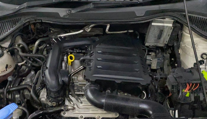 2021 Volkswagen Vento HIGHLINE 1.0L TSI, Petrol, Manual, 67,451 km, Engine View