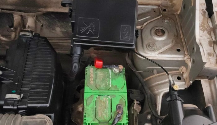 2017 Renault Kwid RXT 0.8, Petrol, Manual, 5,555 km, Engine View - Right