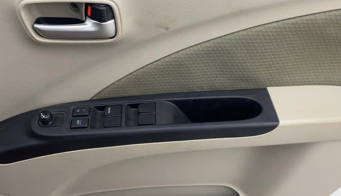 2018 Maruti Celerio ZXI, Petrol, Manual, 31,758 km, Driver Side Door Panels Control