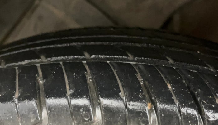 2024 Maruti New Wagon-R LXI 1.0, Petrol, Manual, 23,487 km, Left Front Tyre Tread