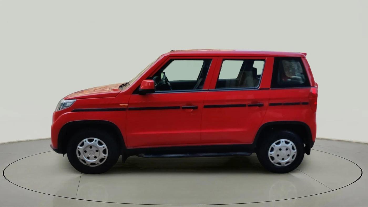 2021 Mahindra BOLERO NEO N 8, Diesel, Manual, 56,834 km, Left Side