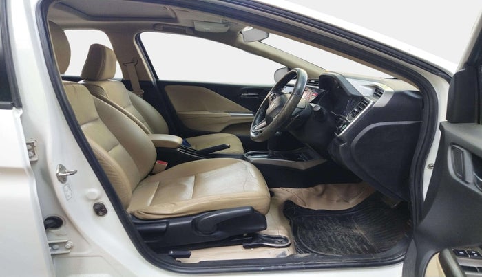 2016 Honda City 1.5L I-VTEC VX CVT, Petrol, Automatic, 57,145 km, Right Side Front Door Cabin