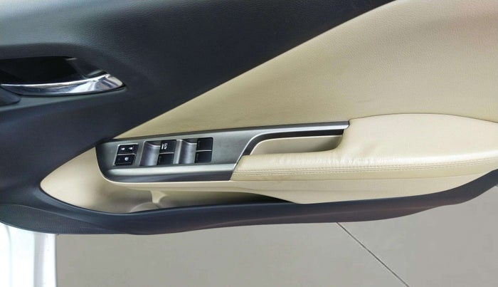 2016 Honda City 1.5L I-VTEC VX CVT, Petrol, Automatic, 57,145 km, Driver Side Door Panels Control