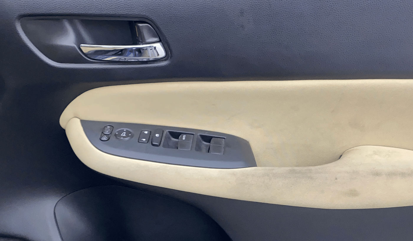 2023 Honda City 1.5L I-VTE V CVT, Petrol, Automatic, 74,767 km, Driver Side Door Panels Control