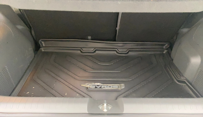 2025 KIA SYROS HTX Plus (O) 1.0 Turbo 7DCT, Petrol, Automatic, 8,832 km, Boot Inside