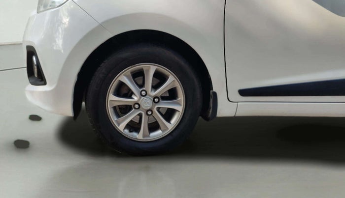 2016 Hyundai Grand i10 ASTA (O) AT 1.2 KAPPA VTVT, Petrol, Automatic, 43,883 km, Left Front Wheel