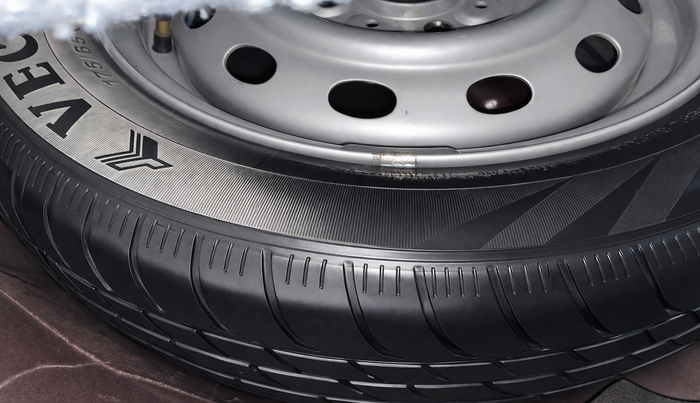 2017 Tata Tiago XZ PETROL, CNG, Manual, 84,453 km, Spare Tyre