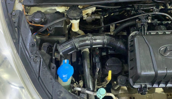 2016 Hyundai i10 SPORTZ 1.1, Petrol, Manual, 89,087 km, Engine View - Right