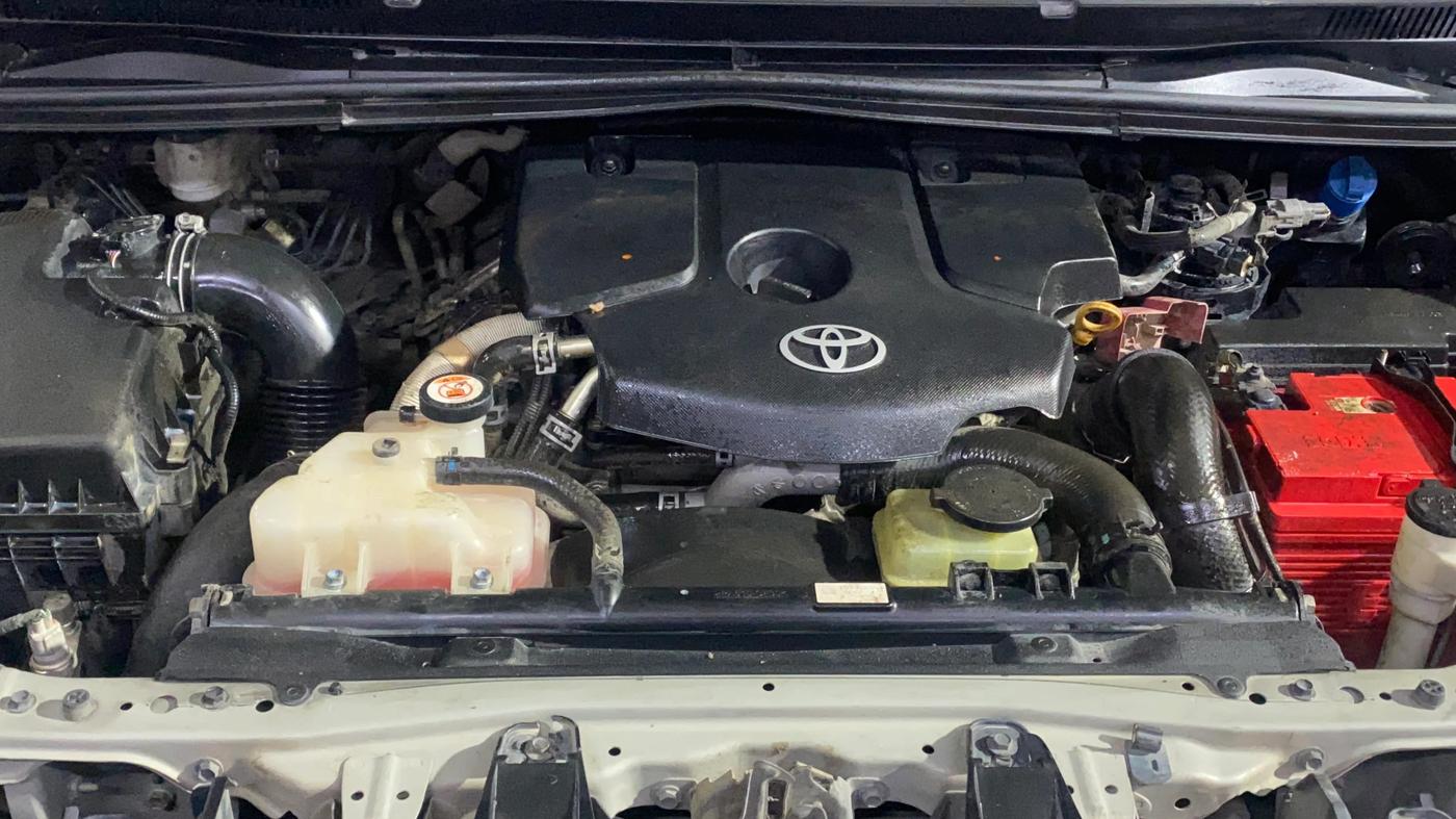 2021 Toyota Innova Crysta 2.4 VX 8 STR, Diesel, Manual, 74,132 km, Engine View