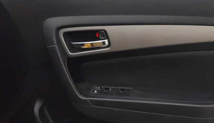 2019 Maruti Vitara Brezza ZDI, Diesel, Manual, 77,591 km, Driver Side Door Panels Control