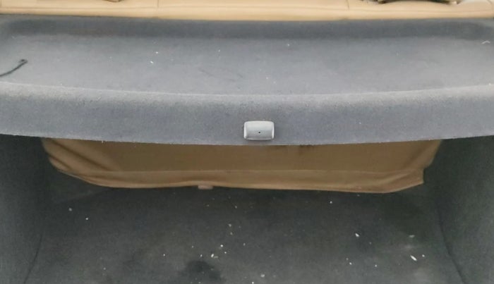 2014 Volkswagen Polo HIGHLINE1.2L, Petrol, Manual, 84,462 km, Boot Inside