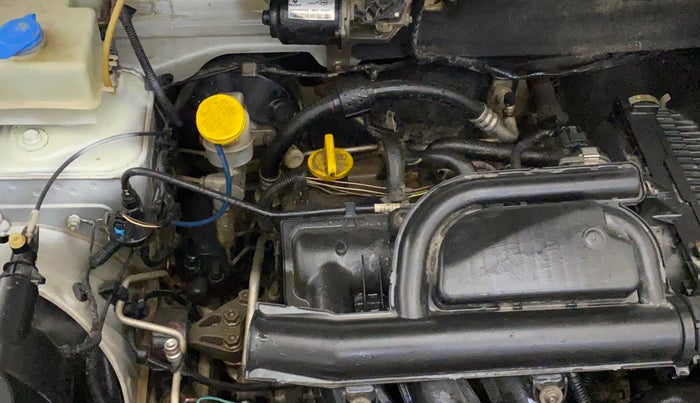 2017 Renault Kwid RXT 1.0, Petrol, Manual, 61,579 km, Engine View - Right