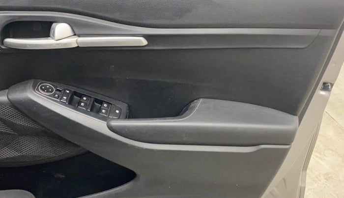 2019 KIA SELTOS HTK PLUS 1.5 DIESEL, Diesel, Manual, 83,843 km, Driver Side Door Panels Control